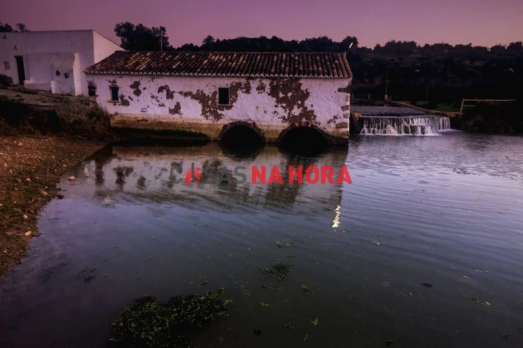 Terreno para Venda em Estômbar e Parchal Foto 7