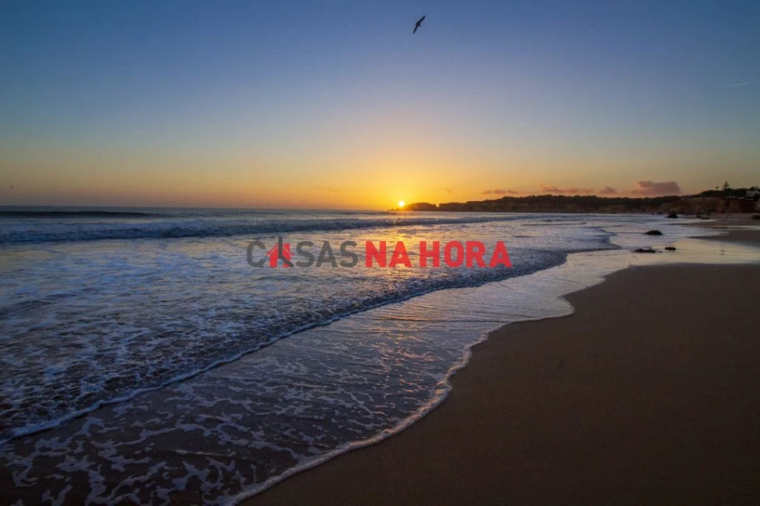 Terreno P/ Prédio para Venda em Ferragudo Foto 8