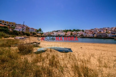 Terreno P/ Prédio para Venda em Ferragudo