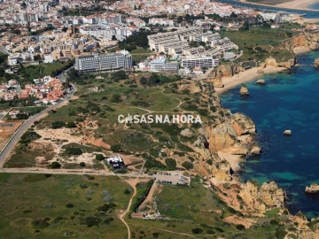 Terreno Misto para Venda em Lagos (São Sebastião e Santa Maria)