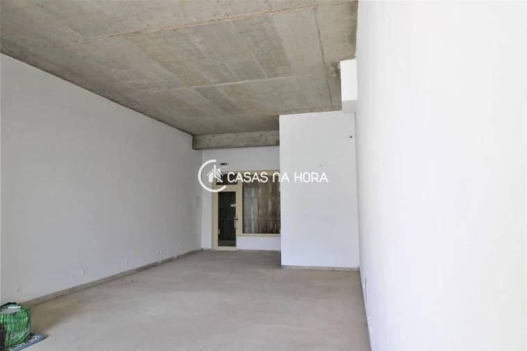 Loja para Venda em Ferragudo Foto 2