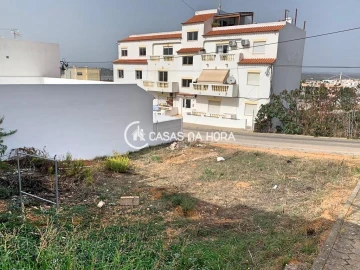 Terreno P/ Prédio para Venda em Estômbar e Parchal