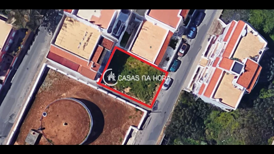 Terreno P/ Prédio para Venda em Estômbar e Parchal