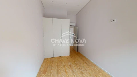 Apartamento T1 para Venda em Cedofeita, Santo Ildefonso, Sé, Miragaia, São Nicolau e Vitória