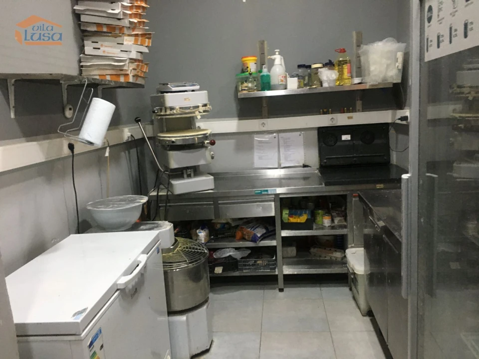 Loja para Trespasse em Paranhos Foto 17