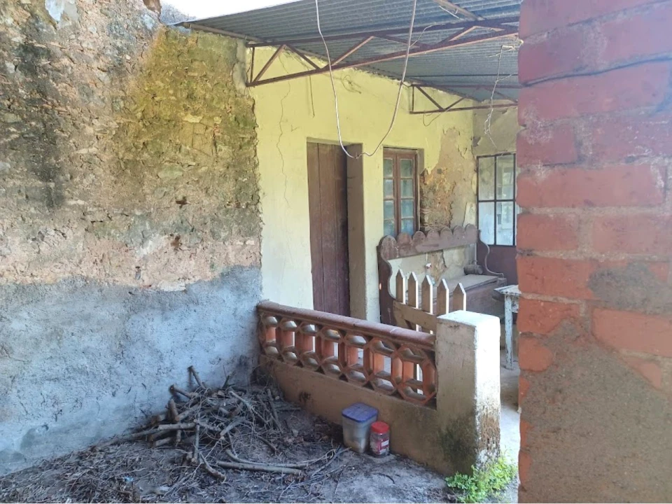 Moradia T0 para Venda em Casal Comba Foto 2