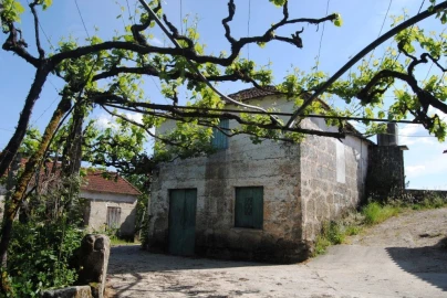 Quinta T3 para Venda em Salvador do Monte