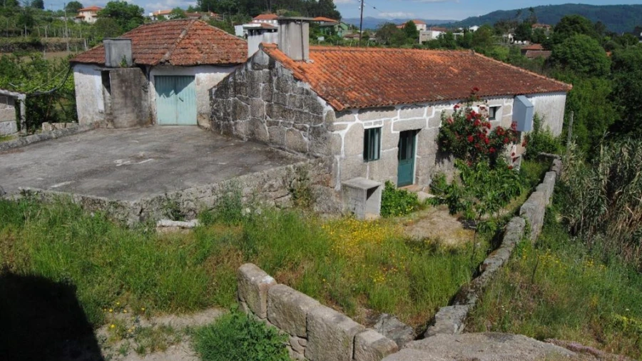 Quinta T3 para Venda em Salvador do Monte