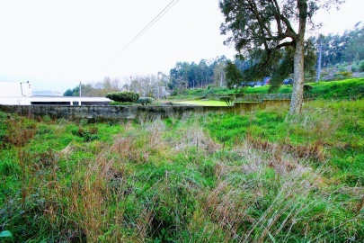 Terreno para Venda em Arcozelo