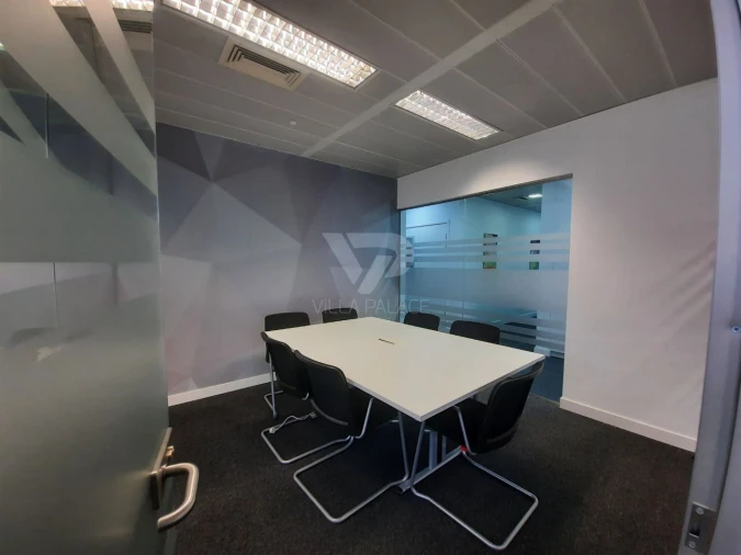 Escritório para Arrendamento em Campo de Ourique Foto 13