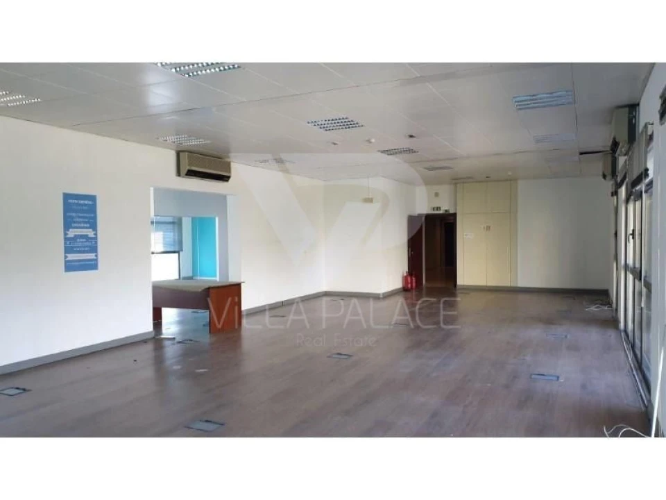 Escritório para Arrendamento em Algés, Linda-A-Velha e Cruz Quebrada-Dafundo Foto 4