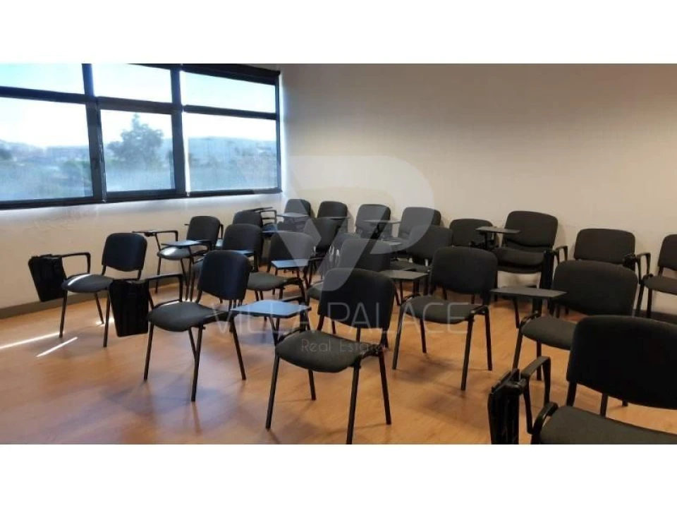 Escritório para Arrendamento em Algés, Linda-A-Velha e Cruz Quebrada-Dafundo Foto 13