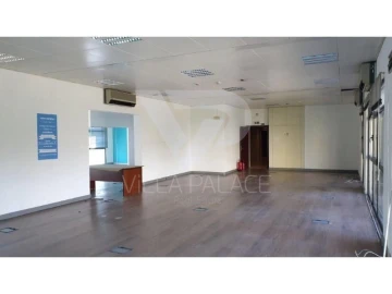 Escritório para Arrendamento em Algés, Linda-A-Velha e Cruz Quebrada-Dafundo