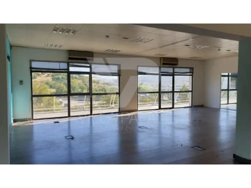 Escritório para Arrendamento em Algés, Linda-A-Velha e Cruz Quebrada-Dafundo