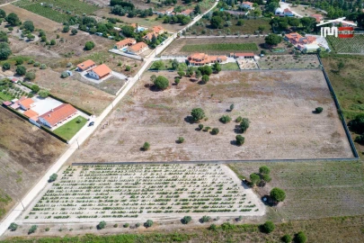 Terreno Misto para Venda em Vale de Santarem