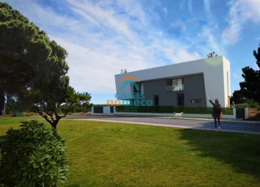 Terreno para Venda em Sesimbra (Castelo)