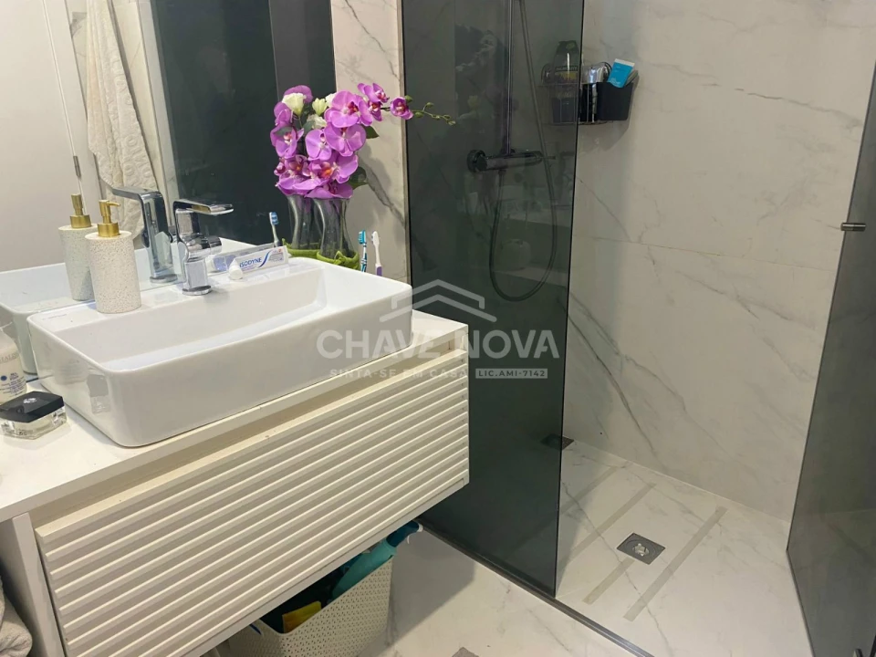 Apartamento T1 para Venda em Canidelo Foto 13