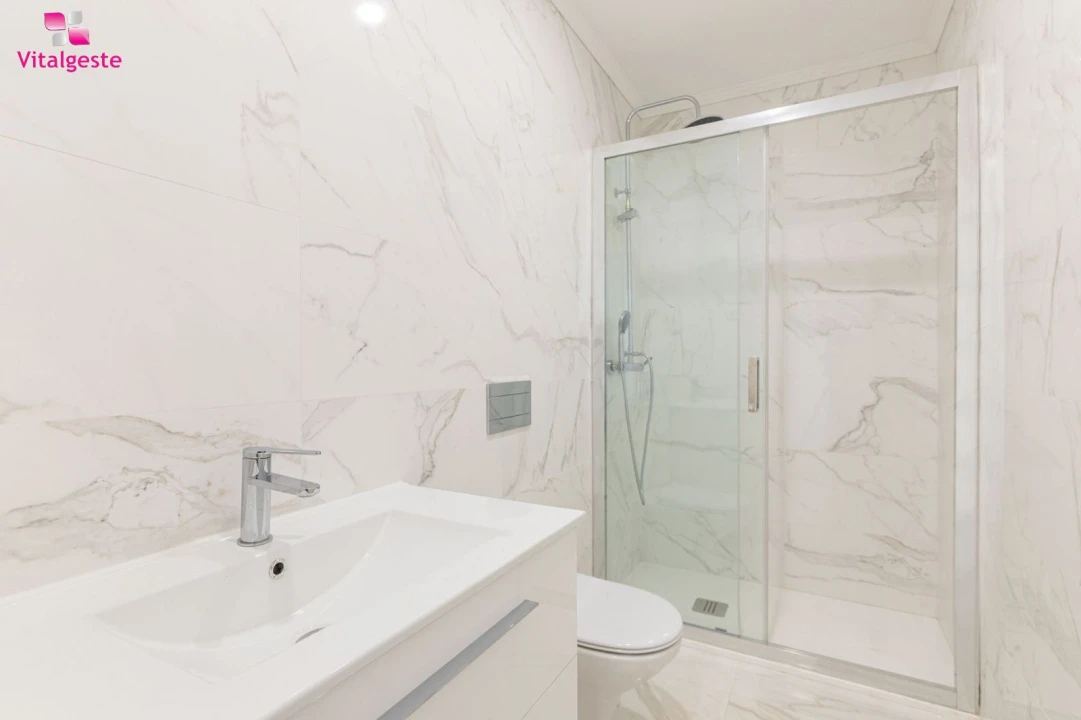 Apartamento T2 para Venda em Vialonga Foto 13