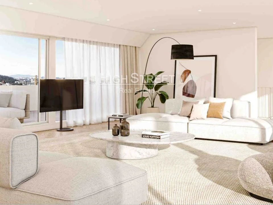 Apartamento T3 para Venda em Avenidas Novas Foto 2