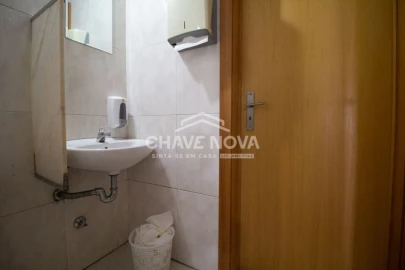 Loja para Trespasse em Castêlo da Maia