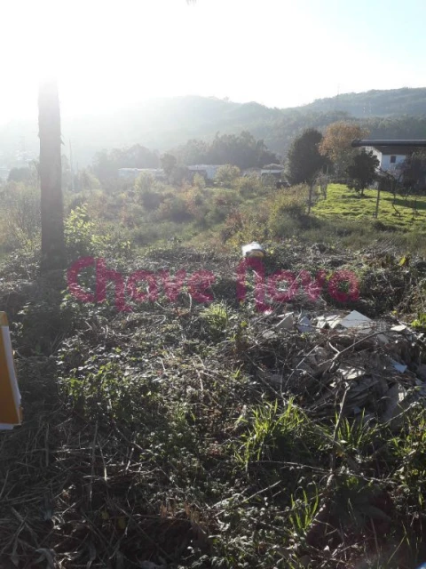 Terreno Misto para Venda em Luzim e Vila Cova