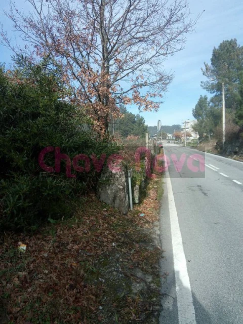 Terreno Misto para Venda em Luzim e Vila Cova