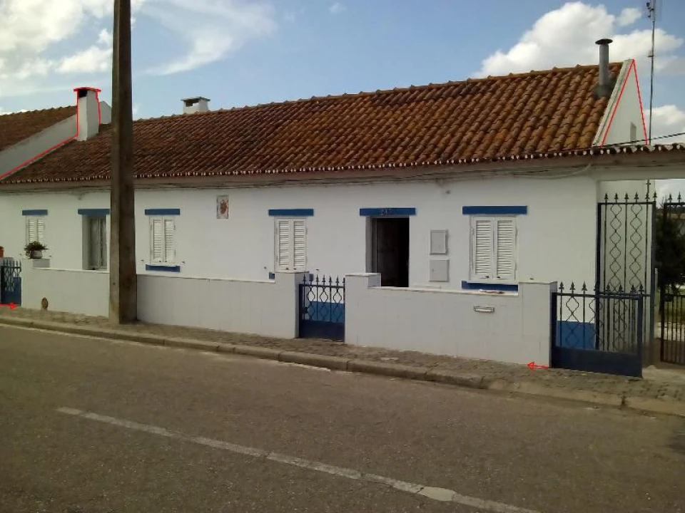 Moradia T3 para Venda em Mora Foto 2