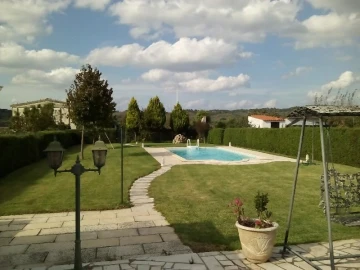 Moradia T3 para Venda em Mora