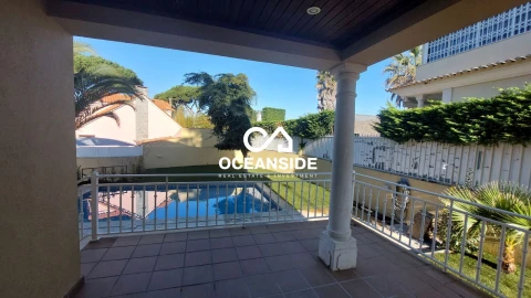 Moradia T5 para Arrendamento em Cascais e Estoril