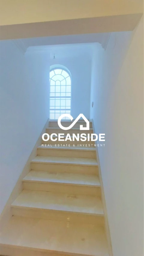 Moradia T5 para Arrendamento em Cascais e Estoril