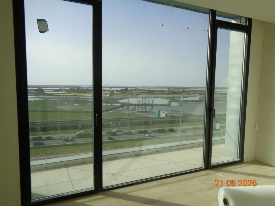 Apartamento T4 para Venda em Glória e Vera Cruz Foto 16