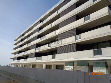 Apartamento T4 para Venda em Glória e Vera Cruz