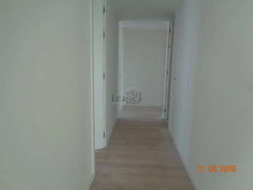 Apartamento T4 para Venda em Glória e Vera Cruz