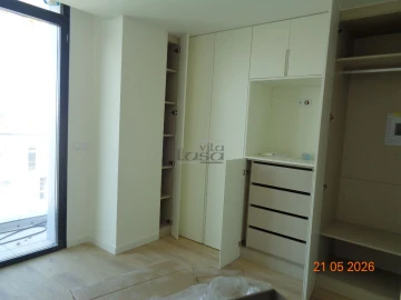 Apartamento T4 para Venda em Glória e Vera Cruz
