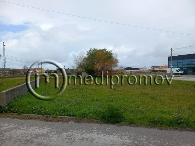 Terreno P/ Prédio para Venda em Mira Foto 6