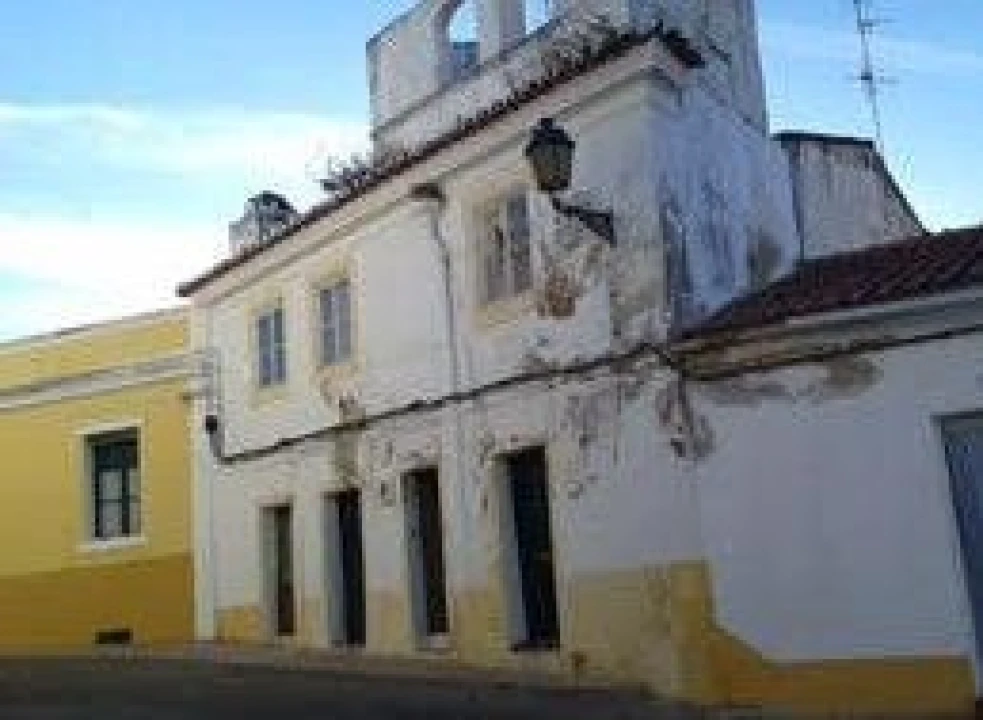 Moradia T1 para Venda em Caia, São Pedro e Alcáçova Foto 1