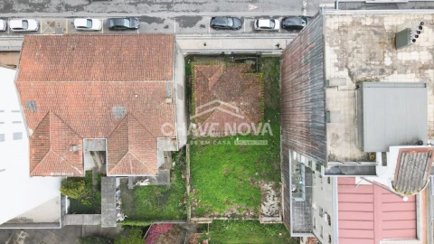 Terreno P/ Prédio para Venda em São João da Madeira