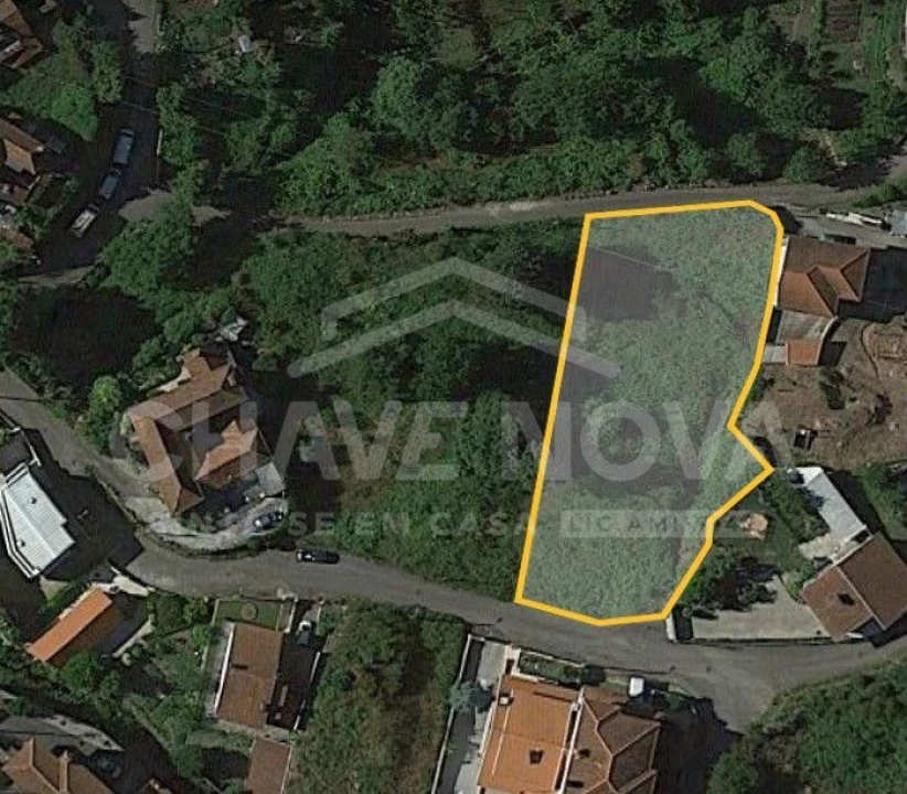 Terreno P/ Prédio para Venda em Rebordosa Foto 1