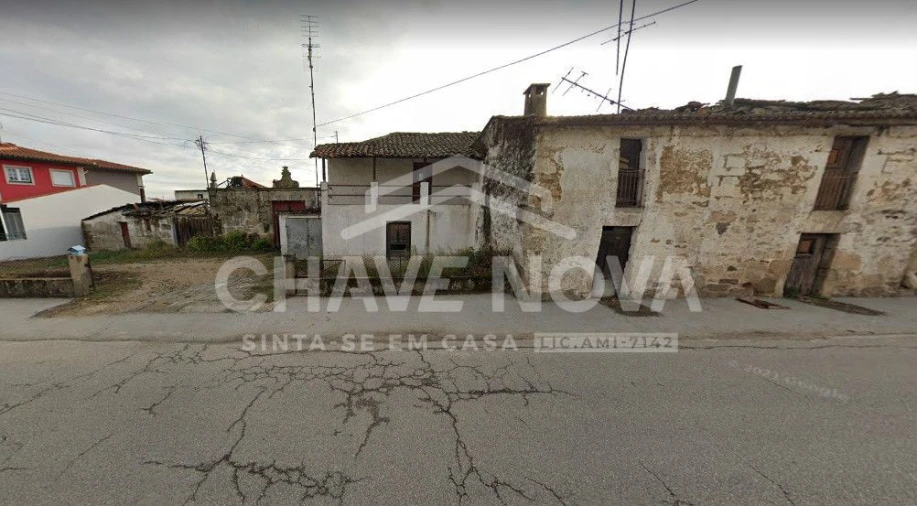 Moradia T8 para Venda em Vilar de Nantes Foto 2