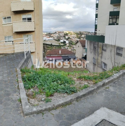 Terreno P/ Prédio para Venda em Oliveira do Douro