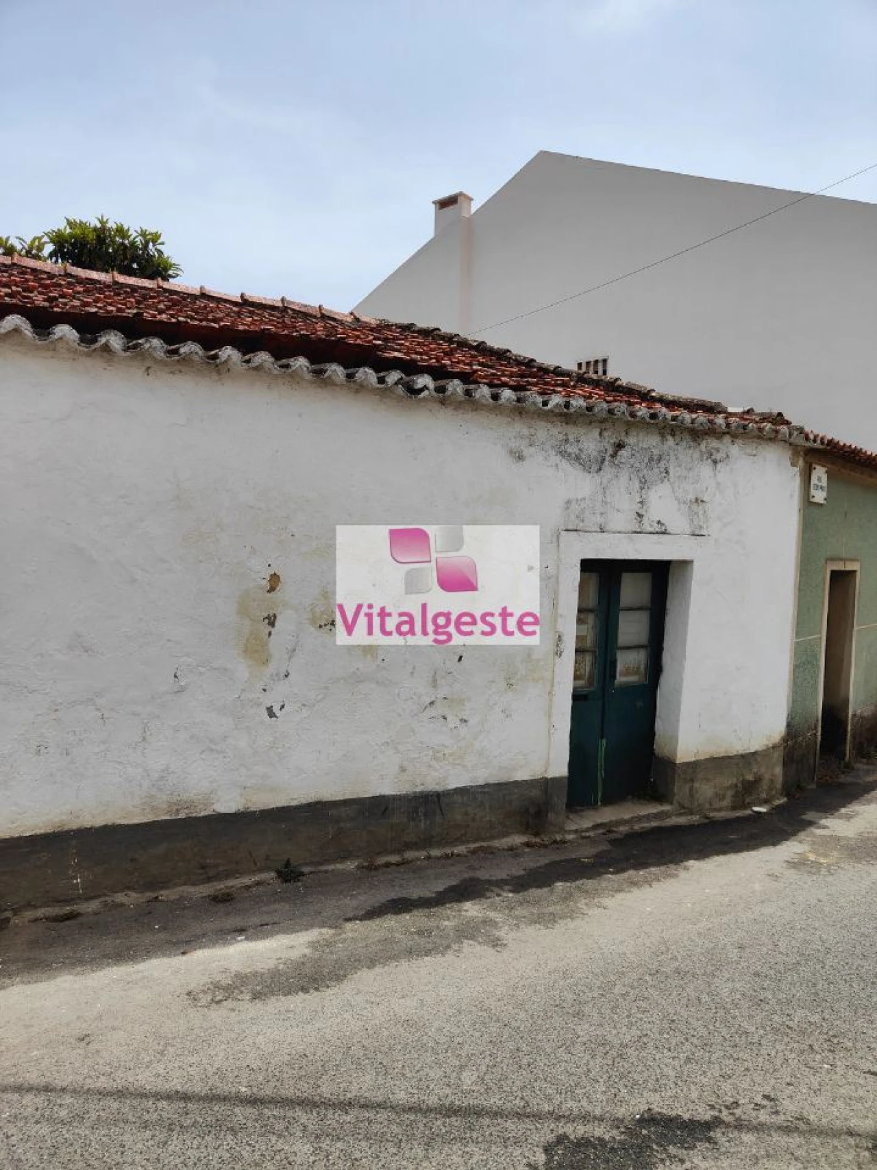 Moradia T4 para Venda em Vialonga Foto 22