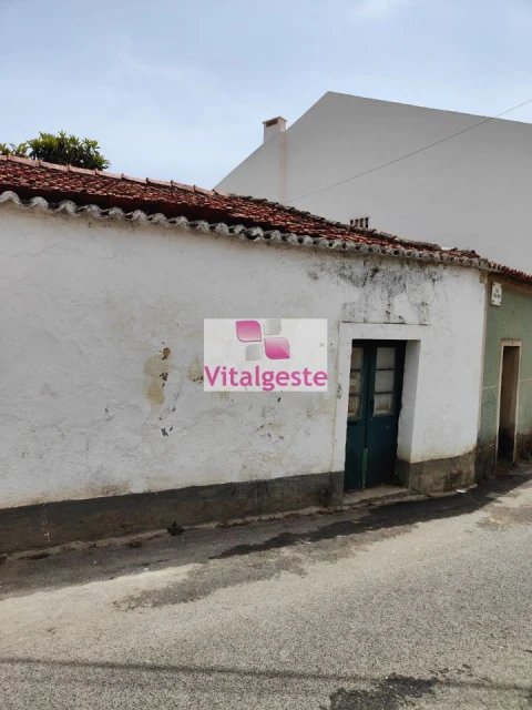 Moradia T4 para Venda em Vialonga