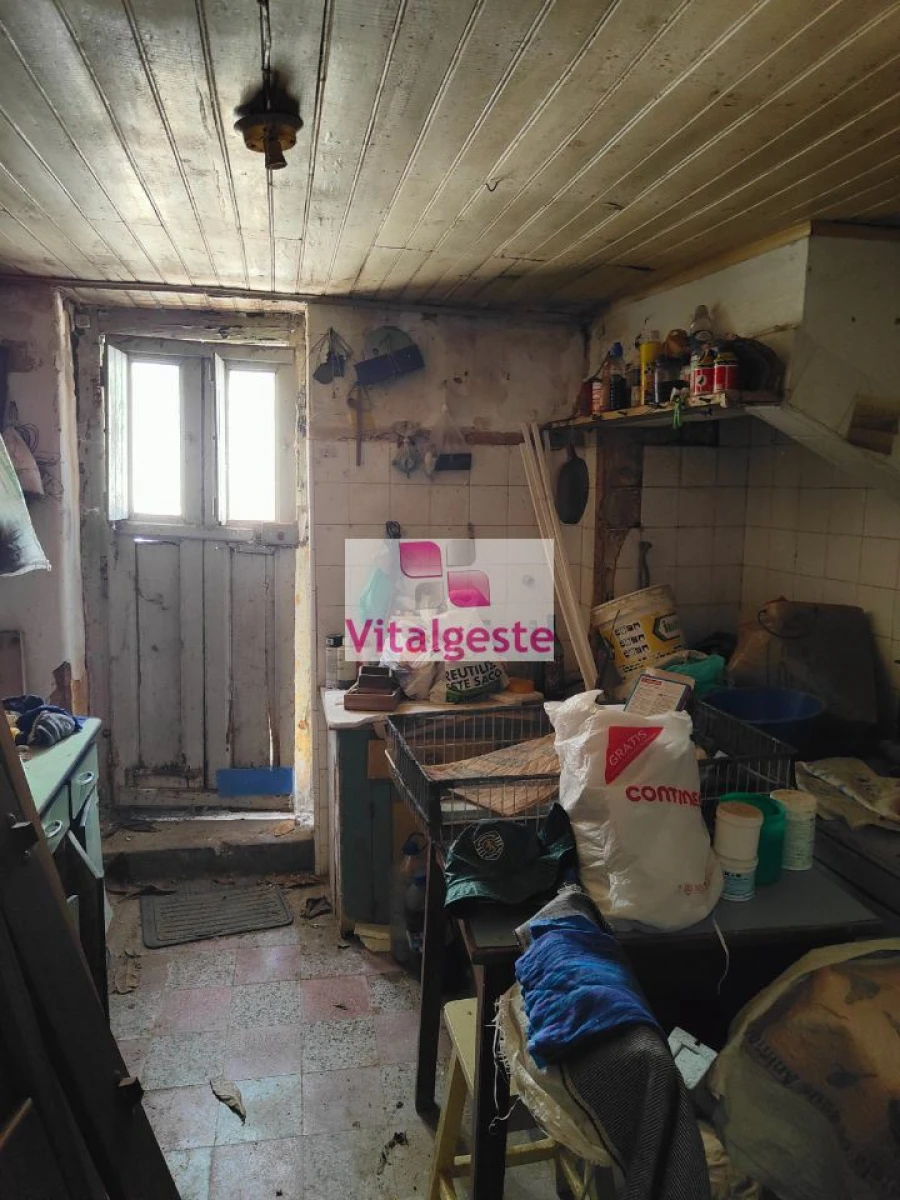 Moradia T4 para Venda em Vialonga Foto 20