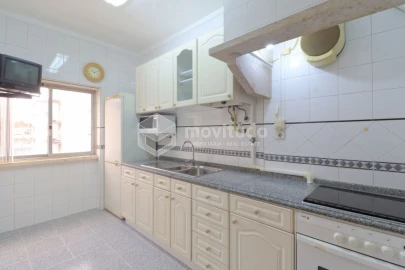 Apartamento T2 para Venda em Alhandra, São João dos Montes e Calhandriz