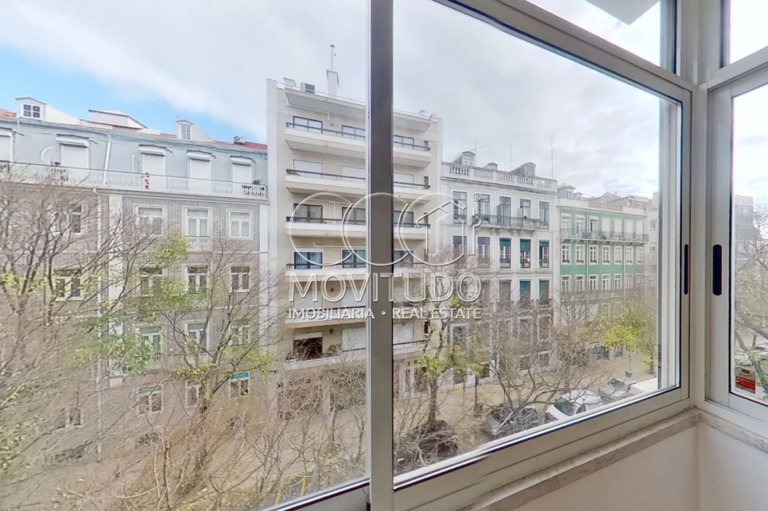 Apartamento T2 para Venda em Arroios Foto 1