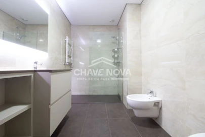 Apartamento T2 para Venda em Cedofeita, Santo Ildefonso, Sé, Miragaia, São Nicolau e Vitória