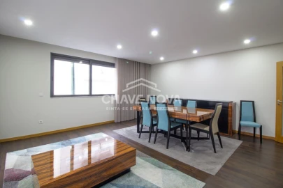 Apartamento T2 para Venda em Cedofeita, Santo Ildefonso, Sé, Miragaia, São Nicolau e Vitória