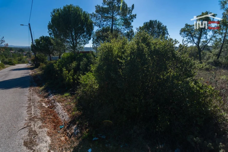 Terreno P/ Prédio para Venda em Seiça Foto 5