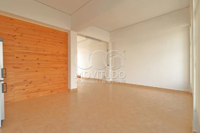 Loja para Arrendamento em Vialonga