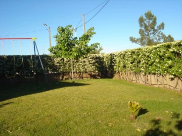 Moradia T6 para Venda em Benquerenças